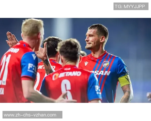 里尔与草蜢的精彩对决揭示足球战术与团队协作的完美结合